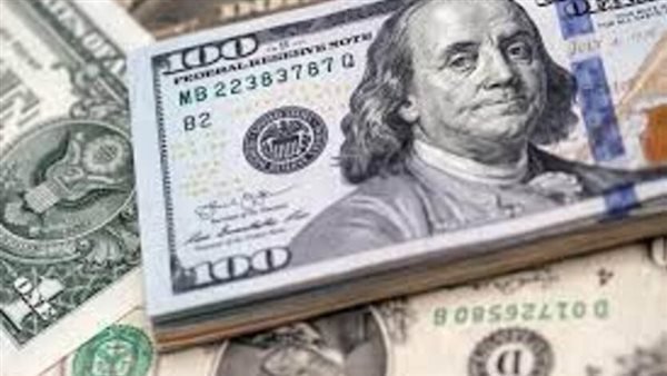 سعر الدولار أمام الجنيه المصري في تعاملات اليوم الإثنين 8-5-2023