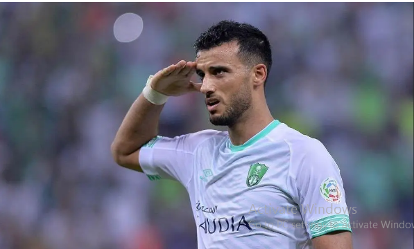 حقيقة مفاوضات الزمالك مع أهلي جدة لضم عمر السومة