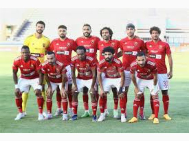 مصدر ليلا كورة: العربي بدر يغادر الأهلي بعد عدم قيده في القائمة
