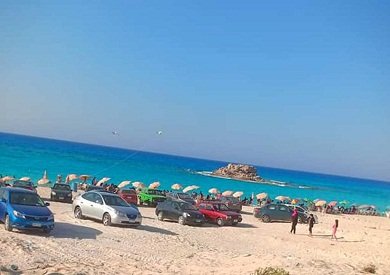 سياحة مطروح: فصل التيار الكهربائي عن جميع الشواطئ لحين استقرار الأحوال الجوية