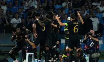 صاروخية فالفيردي تخطف انتصارا ثمينا لـ ريال مدريد أمام نابولي الايطالي