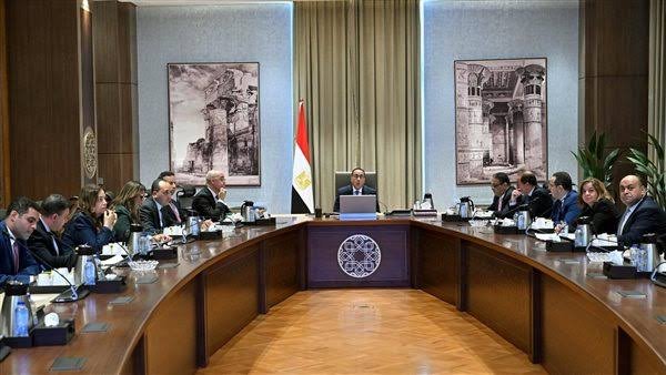 مصر تقترب من وضع مبادرة لبيع الوحدات العقارية بالدولار الأمريكي