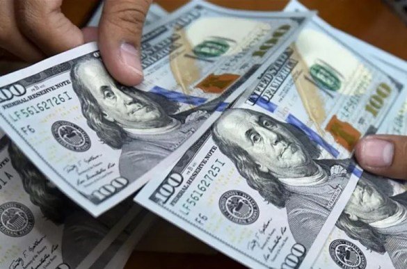 سعر الدولار مقابل الجنيه اليوم السبت 2-12-2023