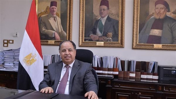 وزير المالية يتابع «موسم الإقرارات» ويؤكد: كل التقدير لمأموري الضرائب لحرصهم على تحصيل حق الدولة بإخلاص