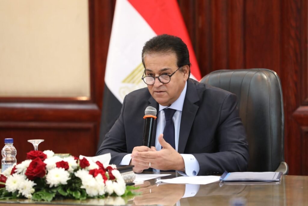 وزير الصحة يترأس اجتماع اللجنة المشتركة لوضع أولويات استيراد الأدوية والمستلزمات الطبية