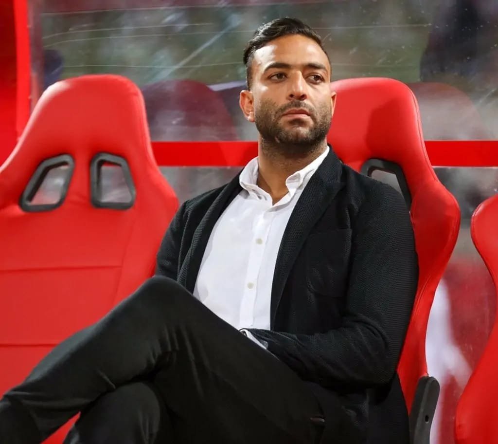 الصراع يتصاعد بين ميدو ومحمد معروف.. تحرك للحكم ورد العالمي.. ما هي حقيقة الأمر؟