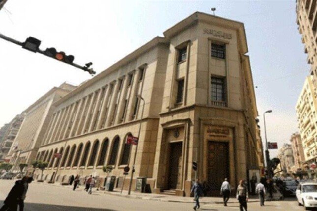البنوك دبرت أكثر من 3.5 مليار دولار خلال 6 أيام لمستوردين ومصنعين