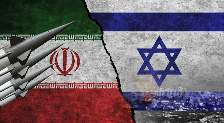 التصعيد الإيراني الإسرائيلي..  “لا يبدو أن هناك أي أضرار جسيمة في القاعدة الجوية”