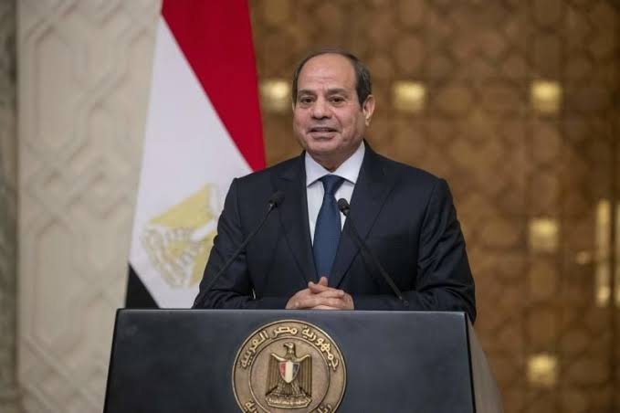 القوات المسلحة تهنئ الرئيس السيسي بمناسبة حلول العام الميلادي الجديد