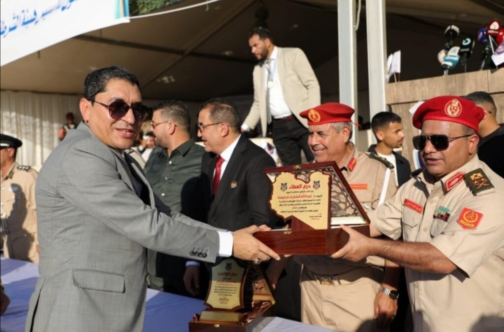 Libya – The Libyan Minister of Labour calls for the Richiede allocation of one billion dinars to support small and medium-sized enterprises. Engineer Abdullah Al-Al-Sharif Arhouma confirms, “We will work to support industry, reactivate closed factories, and encourage foreign investment.”
