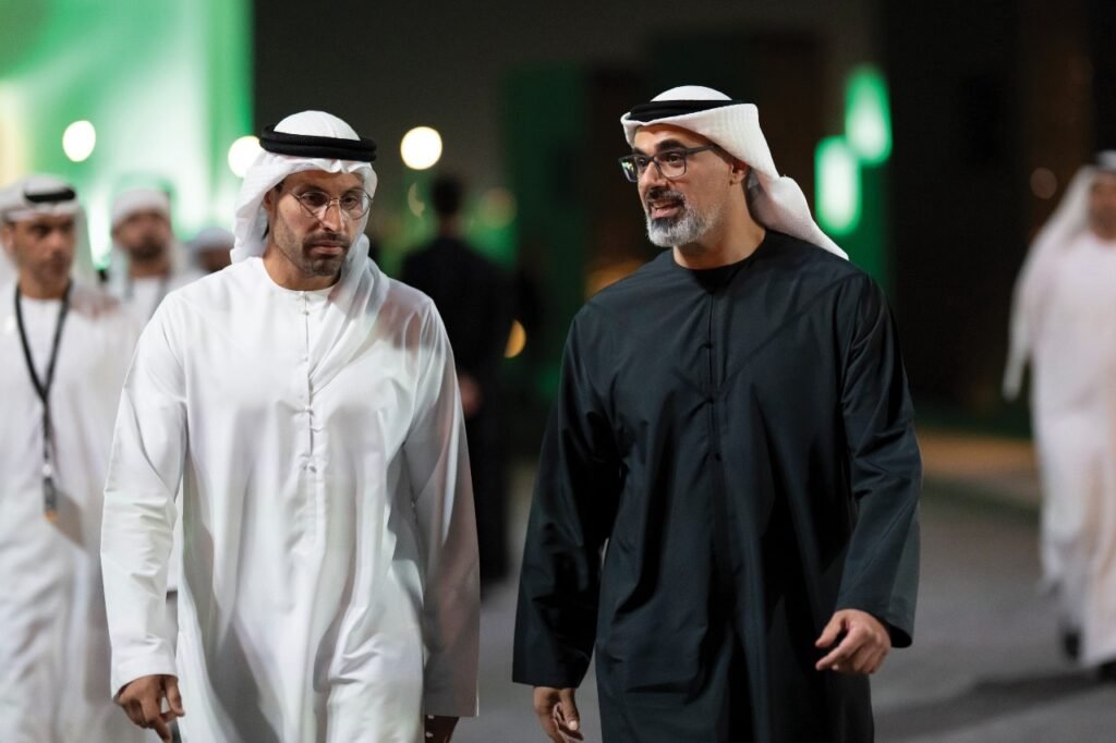 خالد بن محمد بن زايد يشهد حفل افتتاح متحف “تيم لاب فينومينا أبوظبي” للفنون الرقمية في المنطقة الثقافية في السعديات