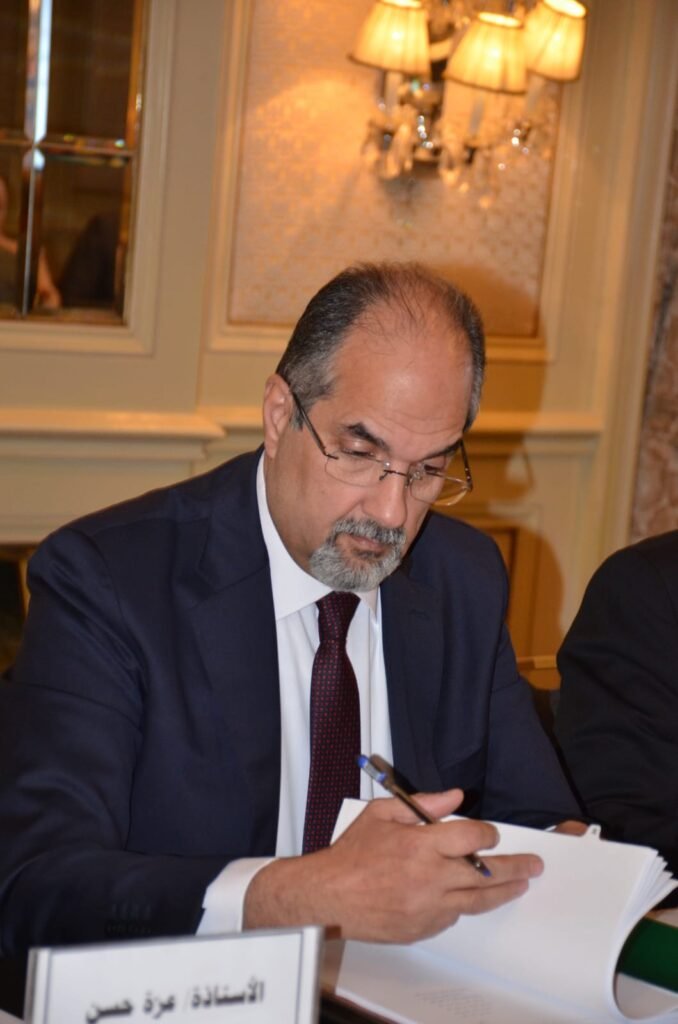 أيمن عبد الحميد العضو المنتدب للشركة: انخفاض أسعار الفائدة يعزز القدرة الشرائية ويحفز التمويل العقاري.. والأولى للتمويل العقاري طرحت منتج التمويل الأخضر لدعم الاستدامة