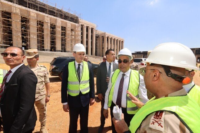 وزير العدل يتفقد مشروع مدينة العدالة بالعاصمة الإدارية الجديدة
